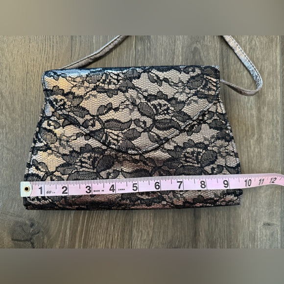 Neiman Marcus Floral Lace Shoulder Bag Purse - Picture 6 of 12